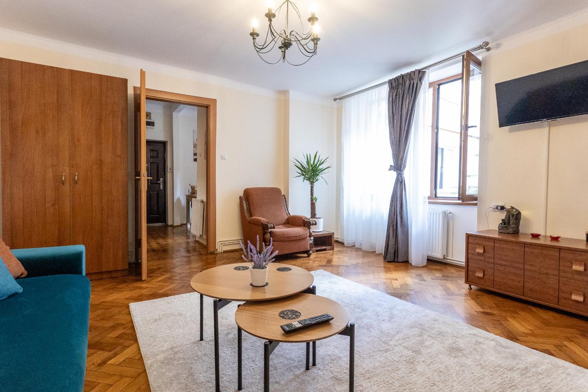 Supreme Deer Appartement Braşov Buitenkant foto